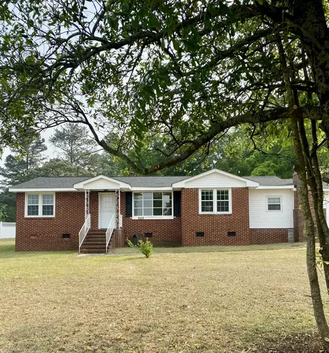 920 Magnolia Dr, Aiken, SC 29803