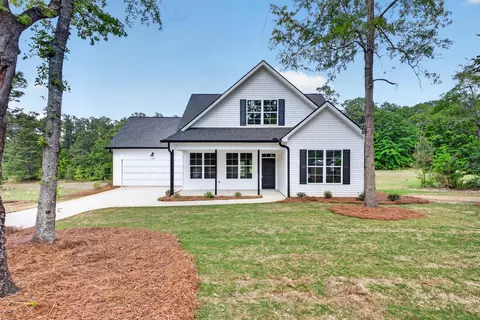 911 Fairway Dr, New Ellenton, SC 29809