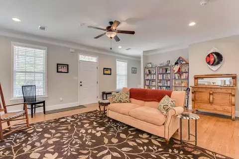 Entry Way - 1904 Mcdowell St, Augusta, GA 30904 photo 2 of 3