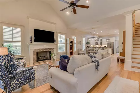 Living - 1006 Mitchell Ln, Evans, GA 30809 photo 1 of 5