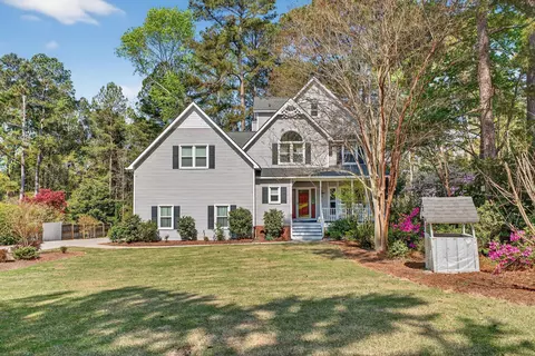 680 Lakeside Dr, Aiken, SC 29803