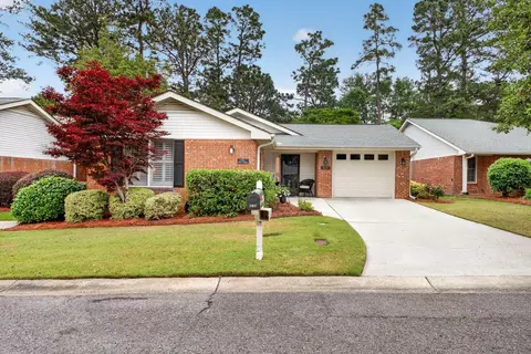 618 Clarendon Pl, Aiken, SC 29801