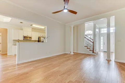 Living - 657 Cornerstone Pl, Evans, GA 30809 photo 4 of 4