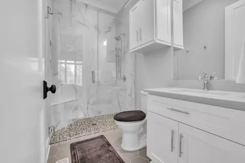 Bath - 4063 Snaffle Bit Dr, Aiken, SC 29803 photo 5 of 6