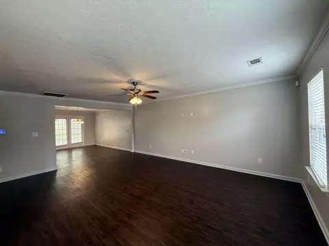 Living - 3244 Riverstone Dr, Augusta, GA 30907 photo 2 of 6