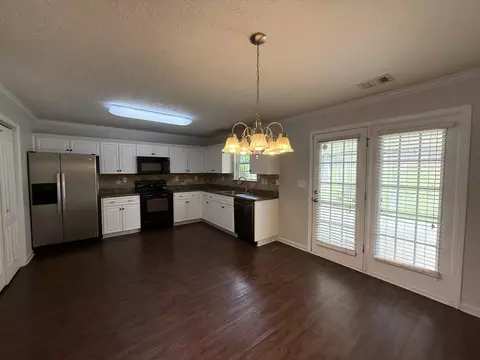 Kitchen - 3244 Riverstone Dr, Augusta, GA 30907 photo 1 of 2