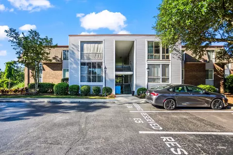 327 Laurens St SW #E9, Aiken, SC 29801