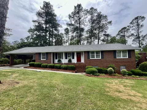 818 Dunbarton Dr, North Augusta, SC 29841