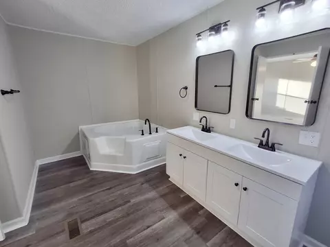 1030 Cook St, Manning, SC 29102 photo 11
