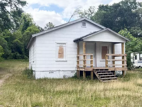 206 210 Oak St, Gloverville, SC 29828