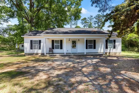 502 Violet St, Thomson, GA 30824