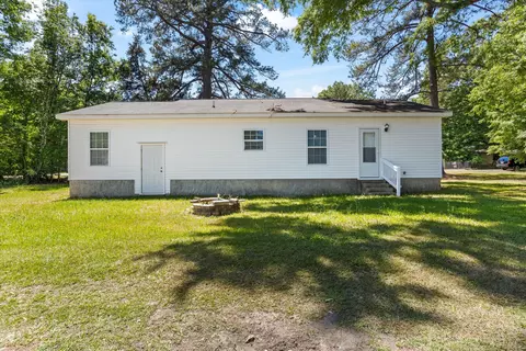 Exterior - 502 Violet St, Thomson, GA 30824 photo 5 of 7