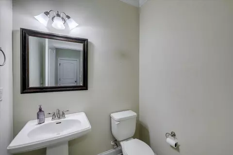 Bath - 239 Tulip Dr, Evans, GA 30809 photo 1 of 5