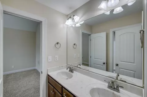 Bath - 239 Tulip Dr, Evans, GA 30809 photo 3 of 5