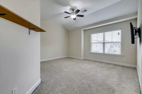 Living - 239 Tulip Dr, Evans, GA 30809 photo 5 of 5