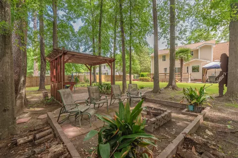Exterior - 313 E Hedge Rd, Aiken, SC 29801 photo 11 of 16