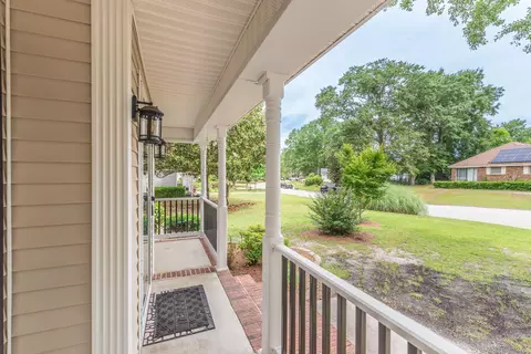 Exterior - 313 E Hedge Rd, Aiken, SC 29801 photo 4 of 16
