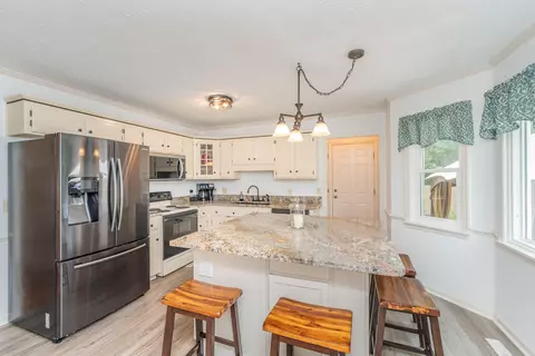 Kitchen - 313 E Hedge Rd, Aiken, SC 29801 photo 2 of 6