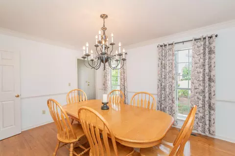 Dining - 313 E Hedge Rd, Aiken, SC 29801 photo 2 of 2