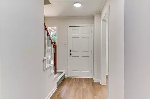 Entry Way - 3013 Creek View Ct, Augusta, GA 30907 photo 2 of 7