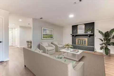 Living - 3013 Creek View Ct, Augusta, GA 30907 photo 1 of 3