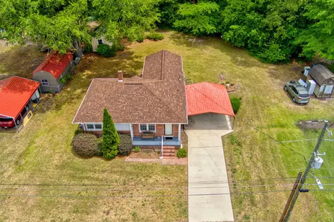 View/Area - 230 Sunnifield Dr, Williston, SC 29853 photo 1 of 2