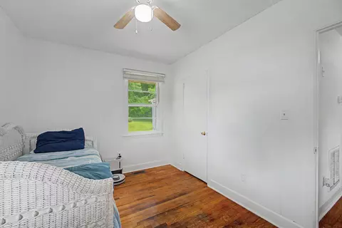 Bedroom - 230 Sunnifield Dr, Williston, SC 29853 photo 4 of 4