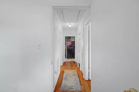 Entry Way - 230 Sunnifield Dr, Williston, SC 29853 photo 2 of 2