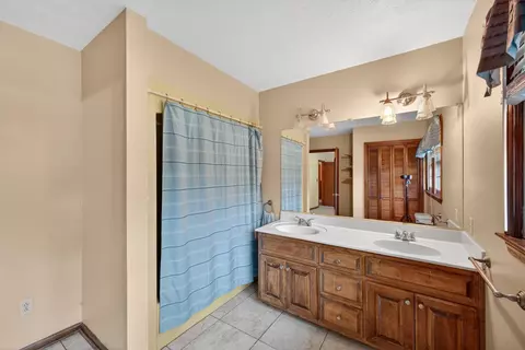 Bath - 507 5th St, Jackson, SC 29831 photo 2 of 3