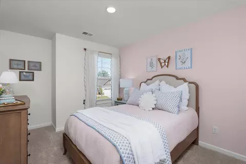 Bedroom - 2139 April Dawn Trl, Thomson, GA 30824 photo 6 of 7
