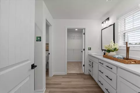 Entry Way - 2139 April Dawn Trl, Thomson, GA 30824 photo 5 of 5