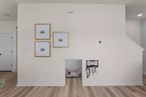 Entry Way - 2139 April Dawn Trl, Thomson, GA 30824 photo 3 of 5
