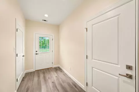 Entry Way - 220 Tandem Trl, Windsor, SC 29856 photo 2 of 2
