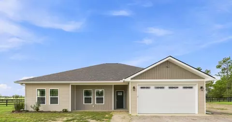 Exterior - 220 Tandem Trl, Windsor, SC 29856 photo 8 of 9