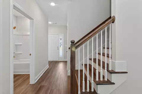 Entry Way - 552 Pherson St, Aiken, SC 29801 photo 1 of 6