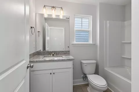Bath - 552 Pherson St, Aiken, SC 29801 photo 4 of 4