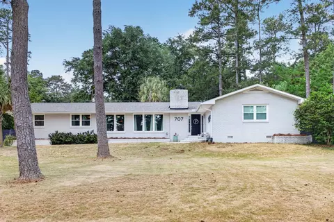 707 Pin Oak Dr, Aiken, SC 29801