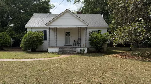 604 Penn St, Edgefield, SC 29824