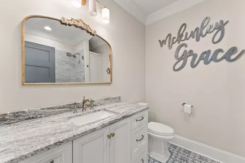 Bath - 162 Lanham Rd, Edgefield, SC 29824 photo 7 of 9