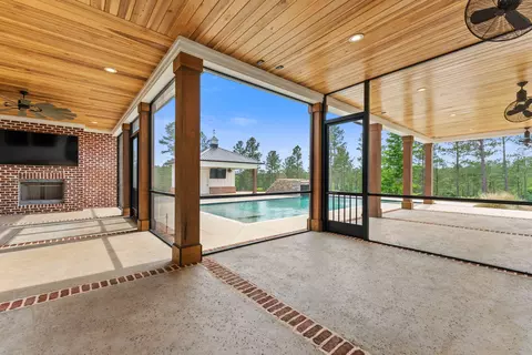 Exterior - 162 Lanham Rd, Edgefield, SC 29824 photo 8 of 17