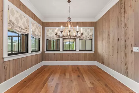 Dining - 162 Lanham Rd, Edgefield, SC 29824 photo 2 of 2
