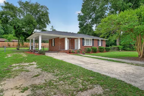 404 Kennebec St, Aiken, SC 29801