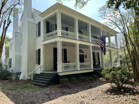 406 Buncombe St, Edgefield, SC 29824