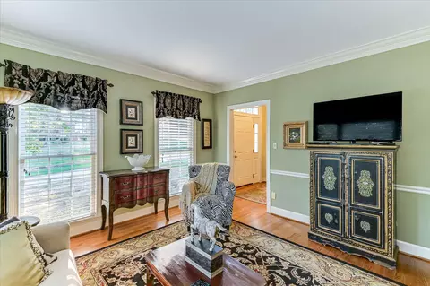 Entry Way - 801 Deercrest Ln, Evans, GA 30809 photo 3 of 4