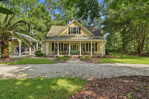 1110 Sapelo Cir NE, Townsend, GA 31331