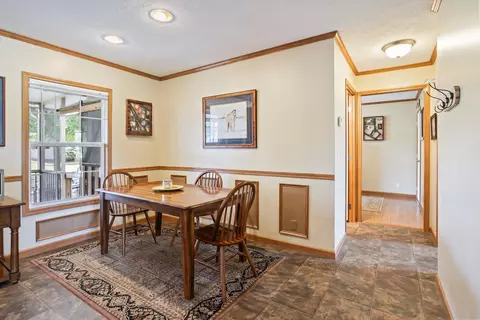 Dining - 1178 Weeks Rd, Williston, SC 29853 photo 1 of 1