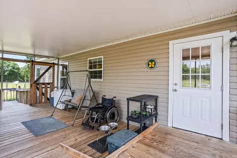 Exterior - 1178 Weeks Rd, Williston, SC 29853 photo 5 of 25