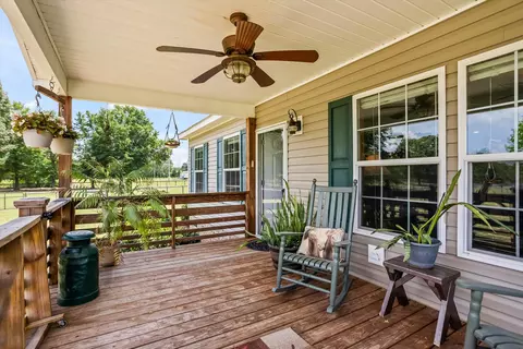 Exterior - 1178 Weeks Rd, Williston, SC 29853 photo 3 of 25