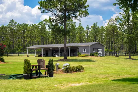 Exterior - 8285 Covert Dr, Aiken, SC 29803 photo 4 of 28