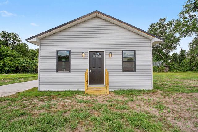 203 Sanders St, Bamberg, SC 29003